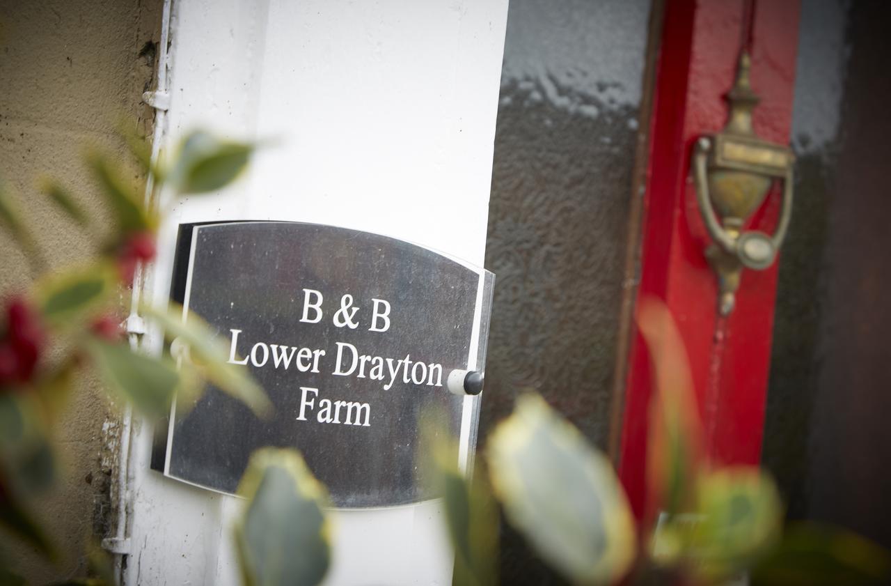 Lower Drayton Farm B&B Stafford Exteriör bild